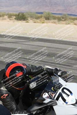 media/Nov-16-2025-Race Pace (Sun) [[8c5fa54630]]/Verified Riders/4-Turn 3 Inside (1050am)/